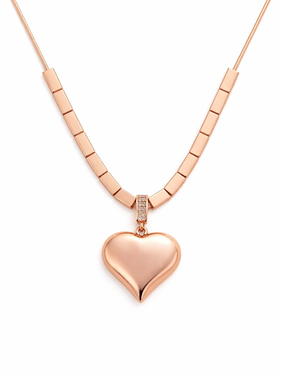 Minimal Heart Pendant Necklace