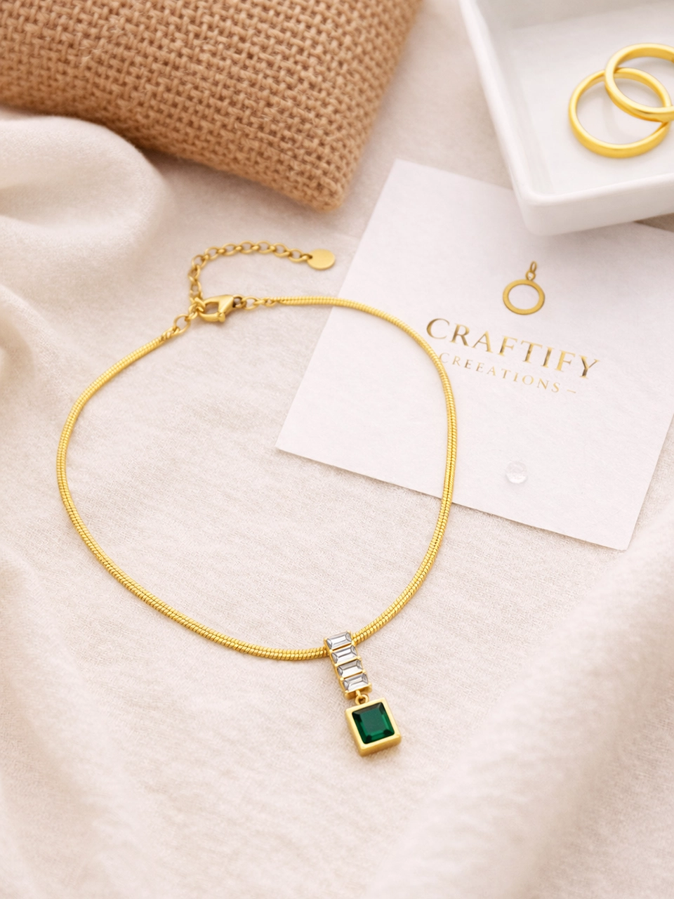 2 Lifestyle flatlay photo