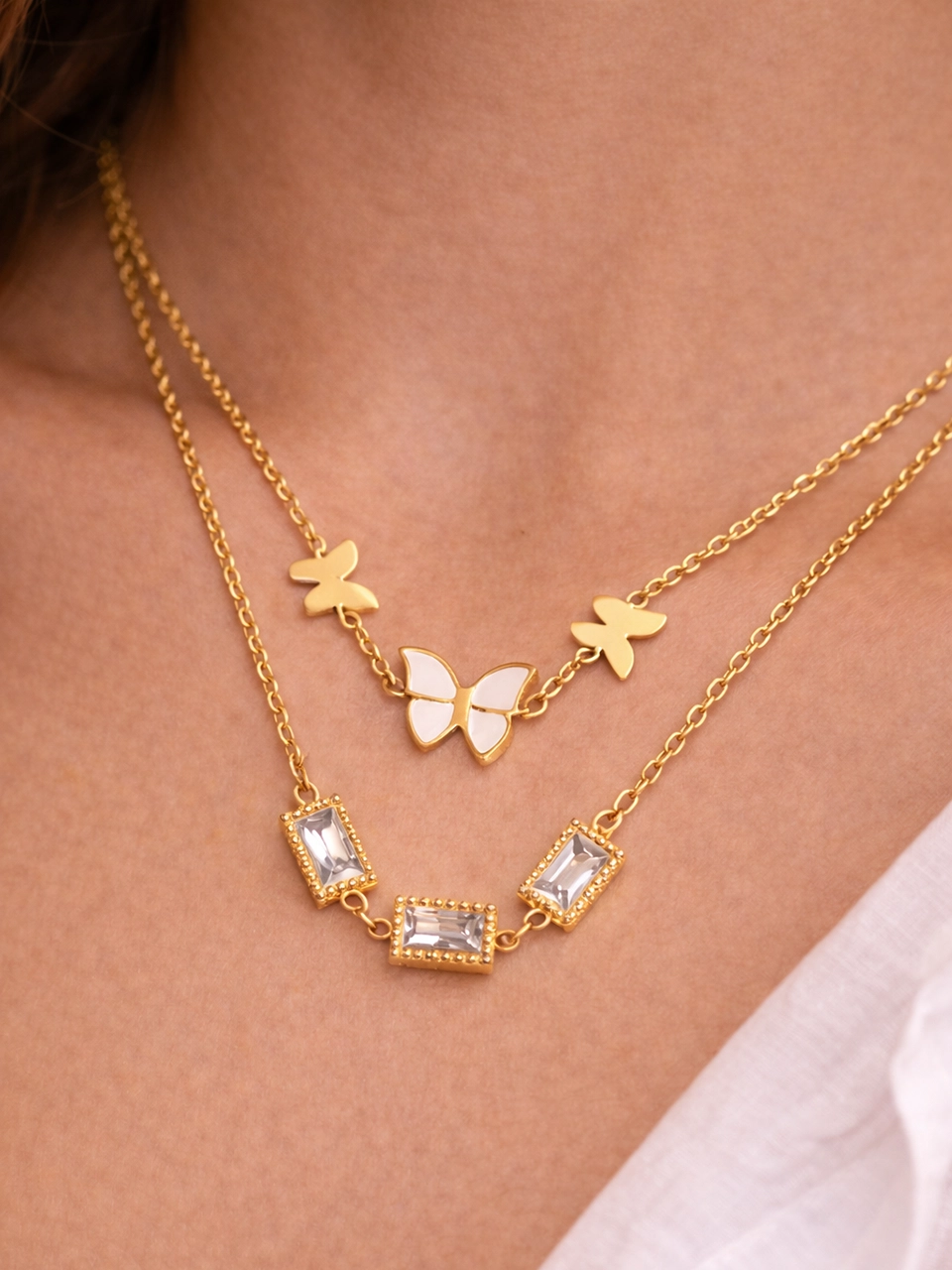 5 Close-up pendant shot