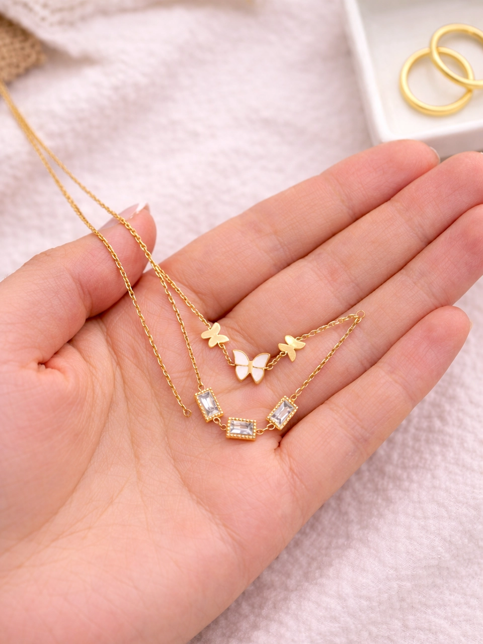 8 Size reference photo