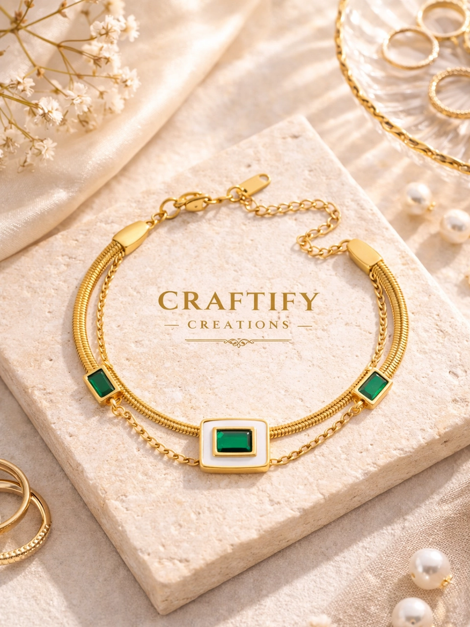 2 Lifestyle flatlay photo