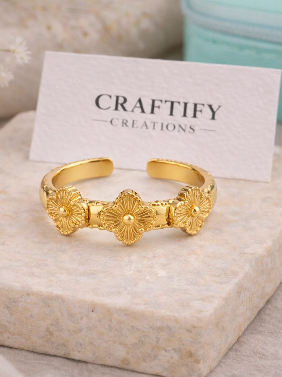 2 Lifestyle flatlay photo